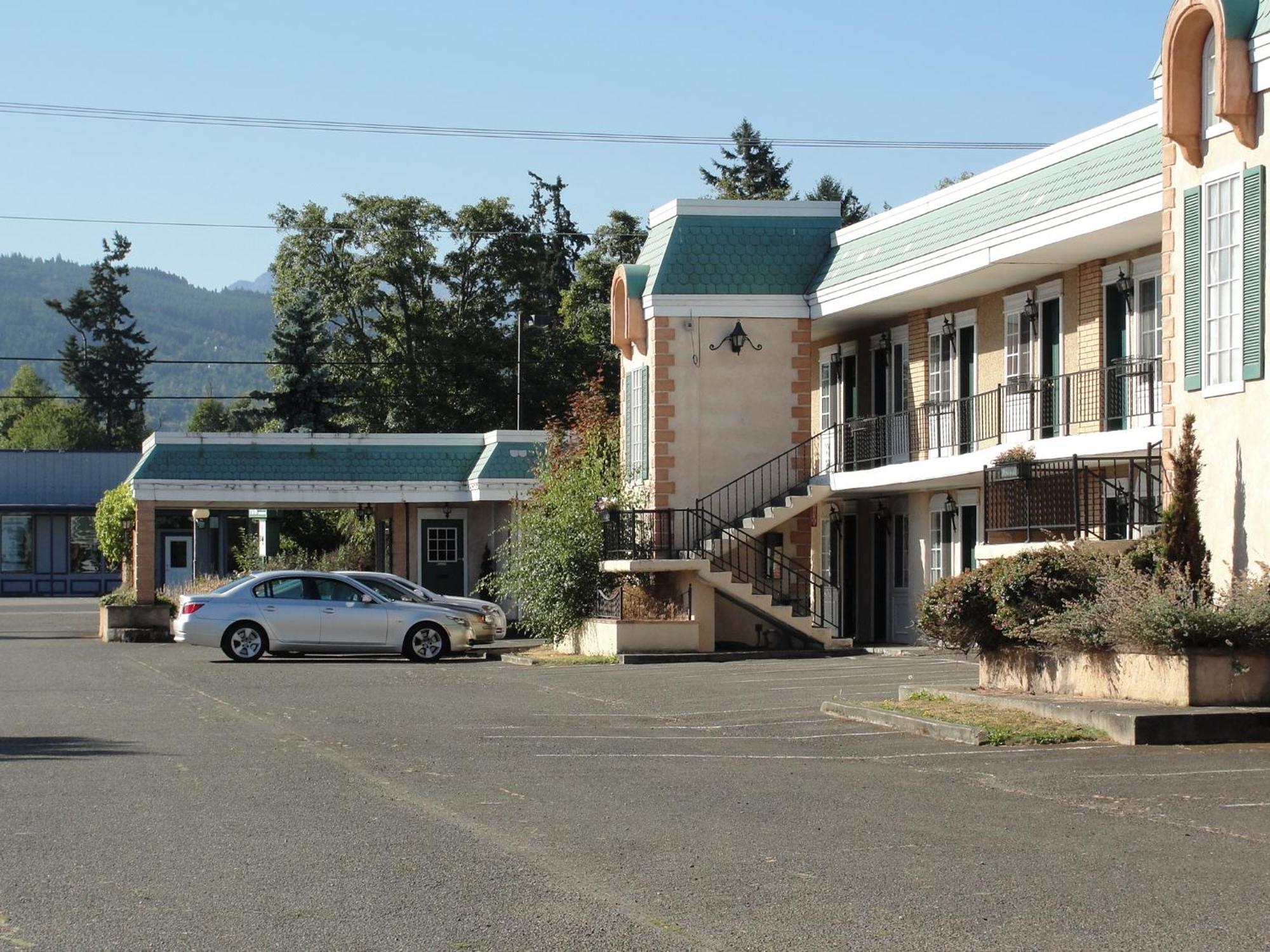 Sequim West Inn Екстериор снимка